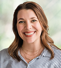 Lauren Schlechte headshot